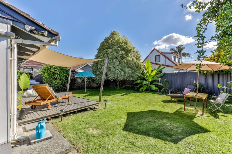 2/43 Central Avenue, Papatoetoe, Auckland - Carousel 1