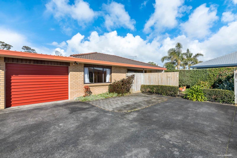 7 Pengelly Place, Parakai, Helensville - Carousel 1