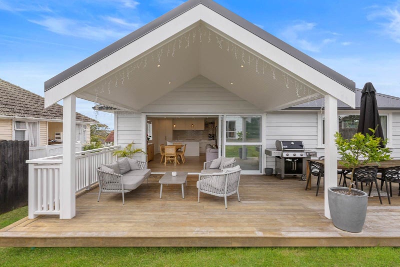 39 Paddington Street, Glen Innes, Auckland - Carousel 2