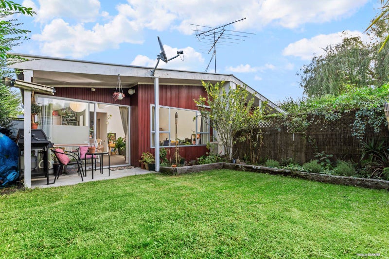 3/5 Camden Road, Sandringham, Auckland - Carousel 13