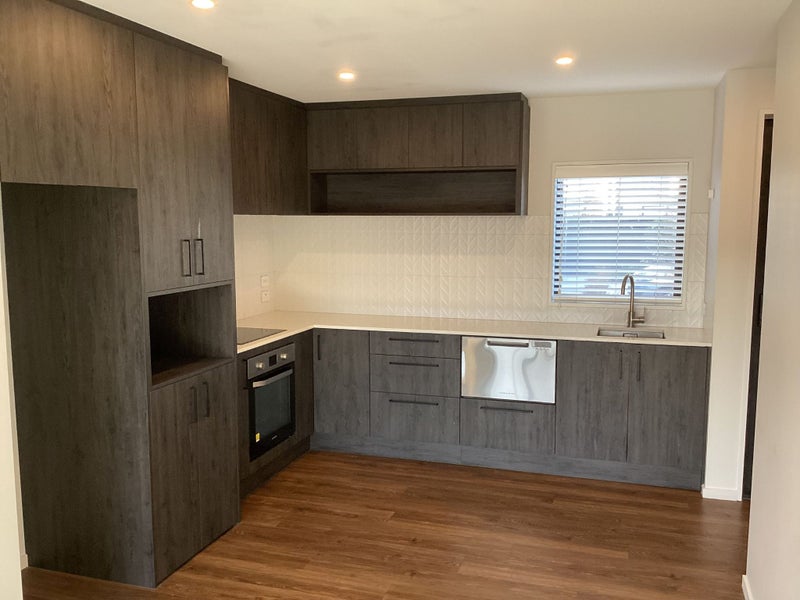 13/27 New Brighton Road, Shirley, Christchurch - Carousel 2
