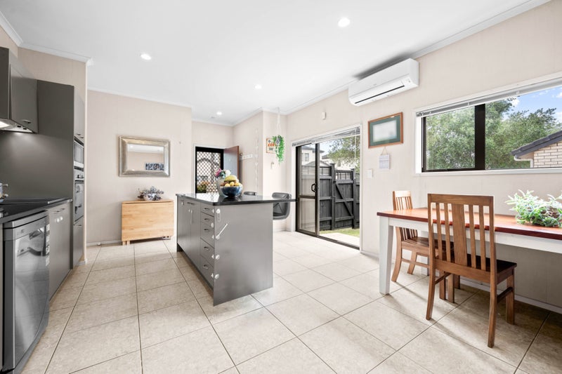 76 Skip Lane, East Tamaki, Auckland - Carousel 2