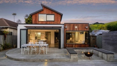 14 Hardwicke Street, Sumner, Christchurch - Carousel 1