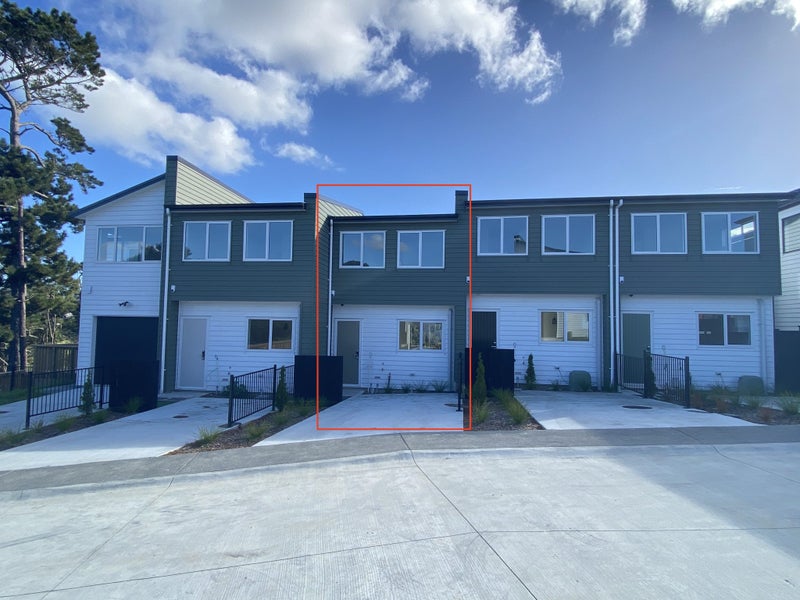 39 Kaimai Avenue, Massey, Auckland - Carousel 31