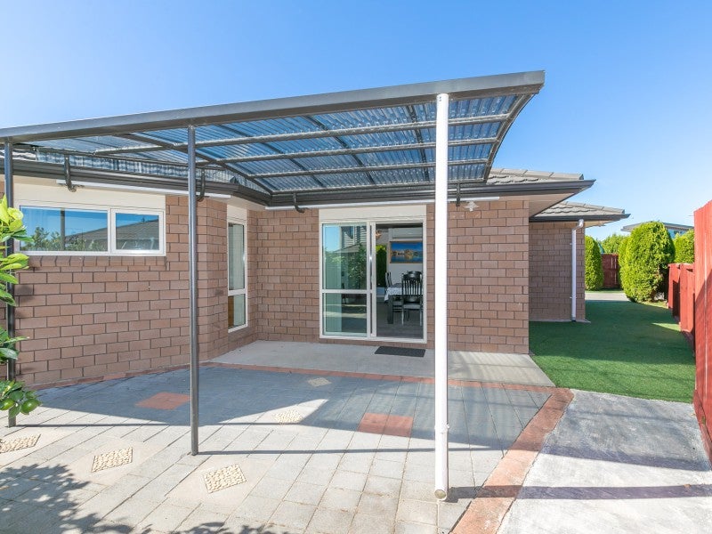 4 Chadwick Place, Rototuna North, Hamilton - Carousel 2