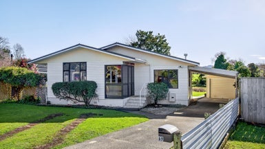 69 Fergusson Drive, Te Hapara, Gisborne - Carousel 1