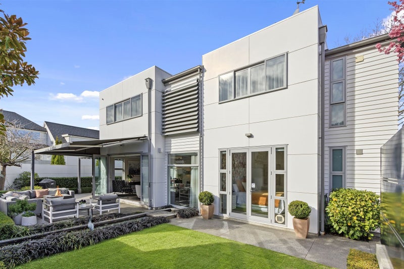 37 McDougall Avenue, St Albans, Christchurch - Carousel 2