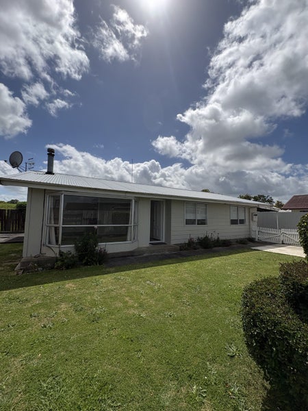 26A Chelmarsh Place, Highbury, Palmerston North - Carousel 1
