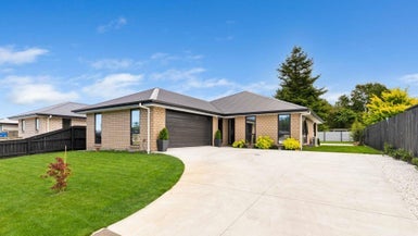 37 Geoff Geering Drive, Netherby, Ashburton - Carousel 1