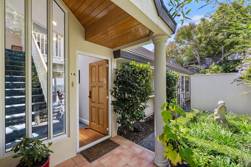 14 Sedgwick Way, Westmorland, Christchurch - Carousel 2