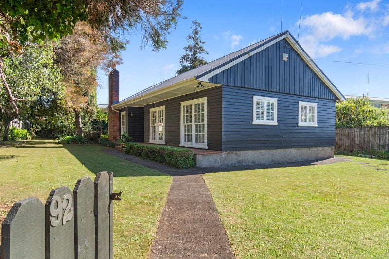 92 Trafalgar Street, Onehunga, Auckland - Carousel 2