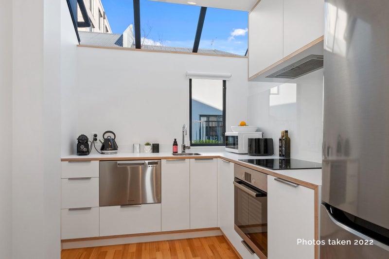 3/388 Montreal Street, Christchurch Central, Christchurch - Carousel 2