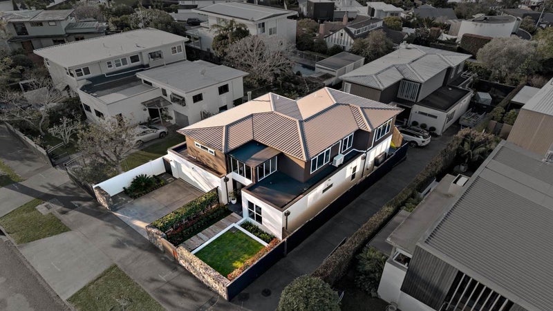 32 Challenger Street, St Heliers, Auckland - Carousel 1