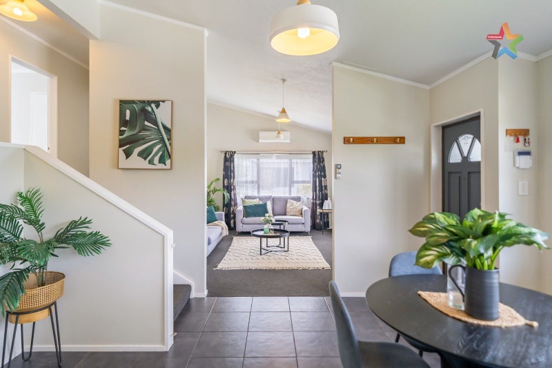 284 Maungaraki Road, Maungaraki, Lower Hutt - Carousel 2