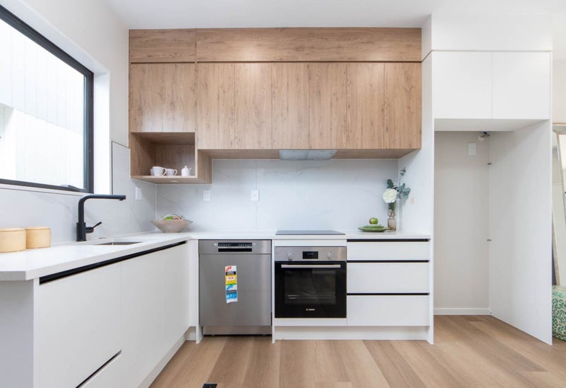 24B Scarlet Drive, Ranui, Auckland - Carousel 2