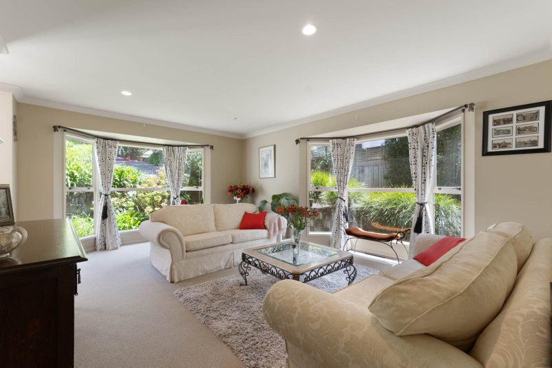 117 Bushlands Park Drive, Albany, Auckland - Carousel 2