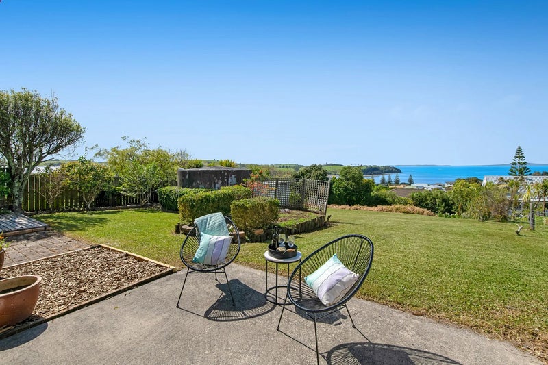 1435 Whangaparaoa Road, Army Bay, Whangaparaoa - Carousel 16