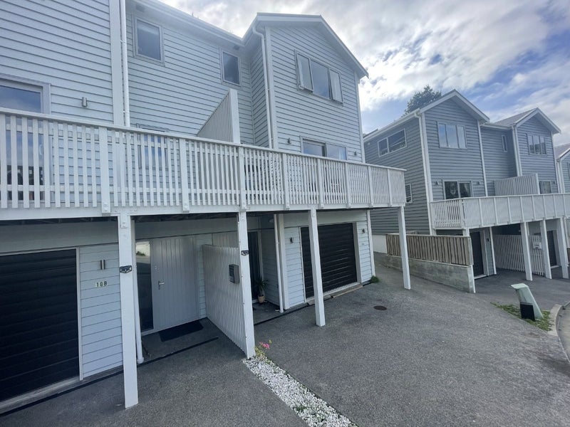 18 Rarangi Way, Owhiro Bay, Wellington - Carousel 2