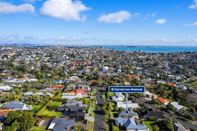8 Carnarvon Avenue, Glendowie, Auckland - Carousel 3
