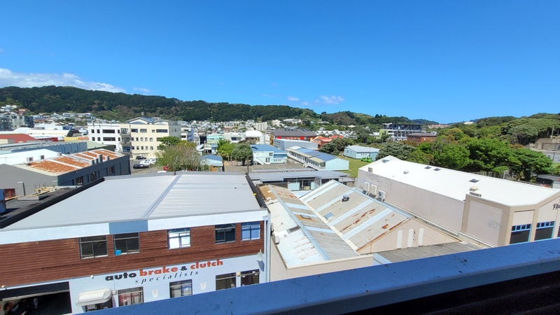 605/12 Martin Square, Te Aro, Wellington - Carousel 1