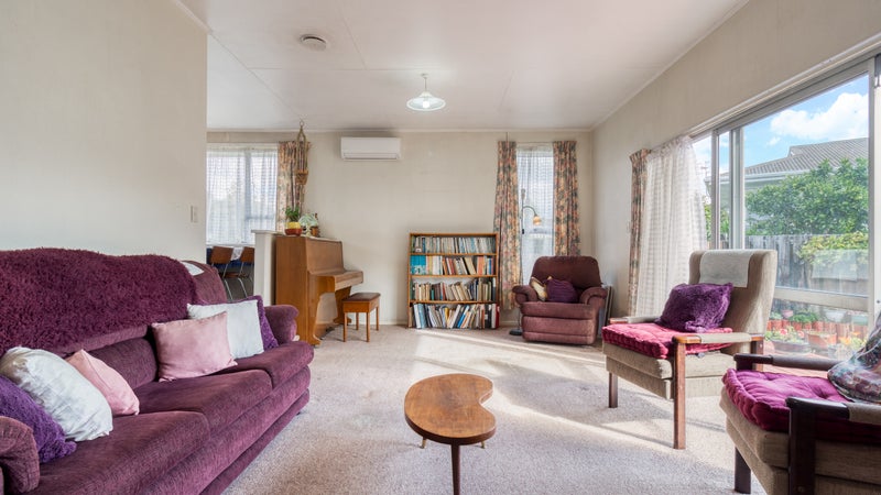 10 Jade Place, Pukehangi, Rotorua - Carousel 2