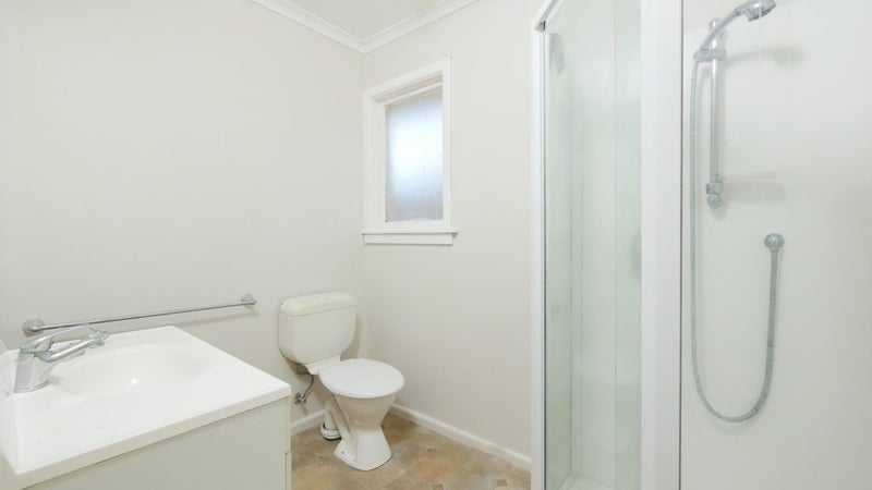 130 Beach Road, North New Brighton, Christchurch - Carousel 2
