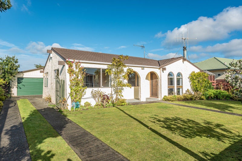 99 Fitzherbert Avenue, Tawhero, Whanganui - Carousel 1