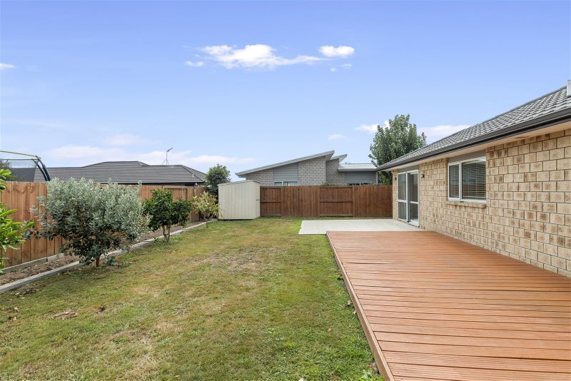 18 Piwakawaka Court, Rototuna North, Hamilton - Carousel 20