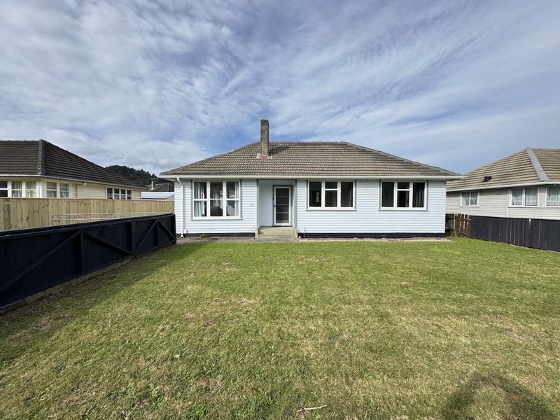 1218 Taita Drive, Taita, Lower Hutt - Carousel 1