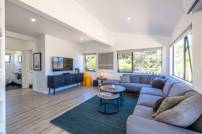 55 Hamilton Road, Waiheke Island, Auckland - Carousel 2