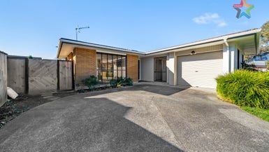 28 McEnroe Grove, Naenae, Lower Hutt - Carousel 1