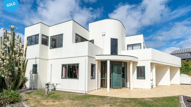 45 Carey Street, Maeroa, Hamilton - Carousel 1