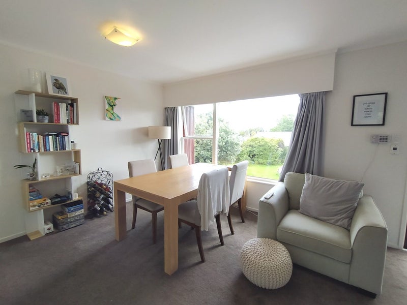 5/2 Marsden Avenue, Balmoral, Auckland - Carousel 2