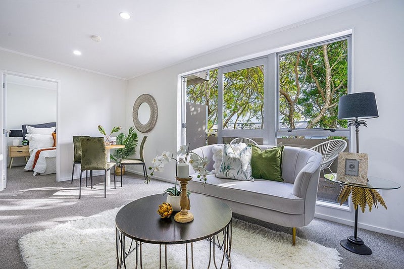 320/26 Morningside Drive, Morningside, Auckland - Carousel 2