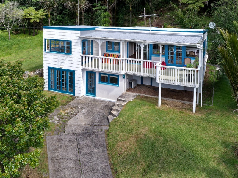 1188 Huia Road, Huia, Auckland - Carousel 1