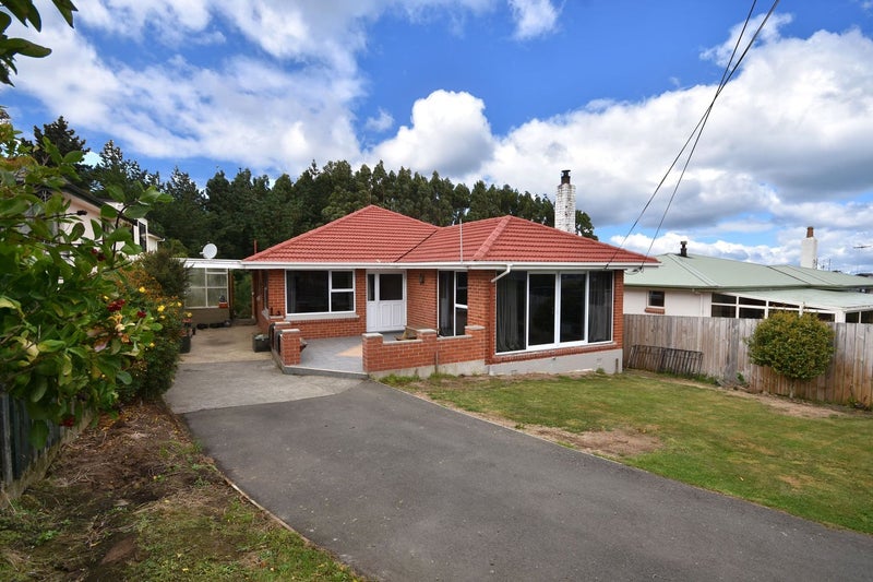 228 Highcliff Road, Shiel Hill, Dunedin - Carousel 1