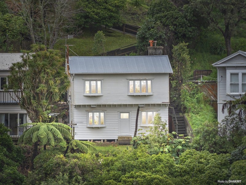 16 Northland Road, Northland, Wellington - Carousel 1