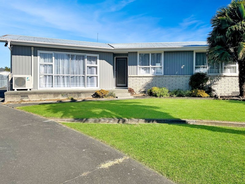 6 Wells Place, Tamatea, Napier - Carousel 2