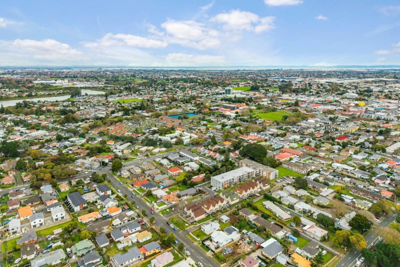 39 Albert Street, Otahuhu, Auckland - Carousel 23