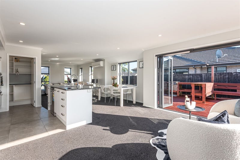 20 Cassidy Avenue, Lincoln, Lincoln - Carousel 2