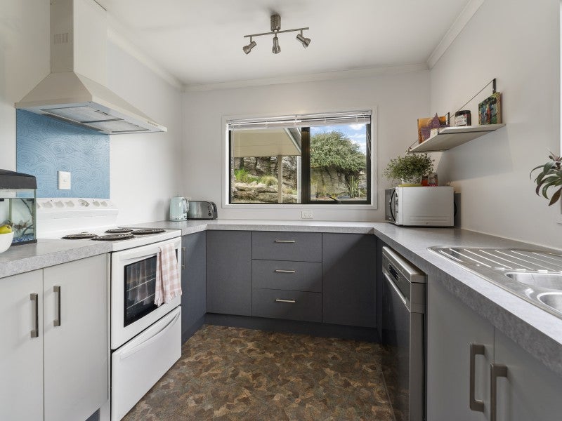 13 Aronui Road, Bridge Hill, Alexandra - Carousel 2