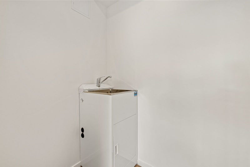 4/37 Heywood Terrace, Richmond, Christchurch - Carousel 6