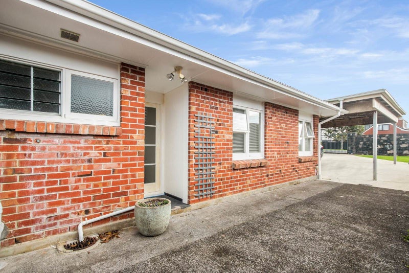 1/48 Rawhiti Road, Onehunga, Auckland - Carousel 2