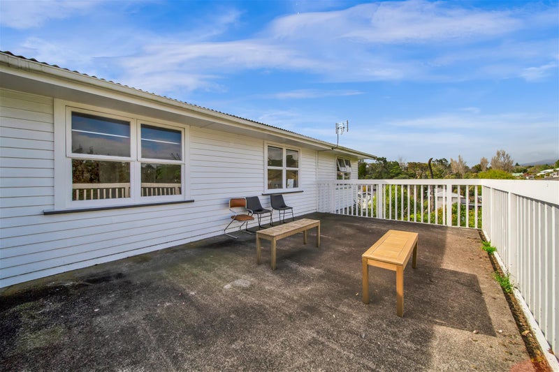 51D Omata Road, Marfell, New Plymouth - Carousel 2