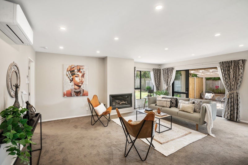 10 Lorna Irene Drive, Raumati South, Paraparaumu - Carousel 2
