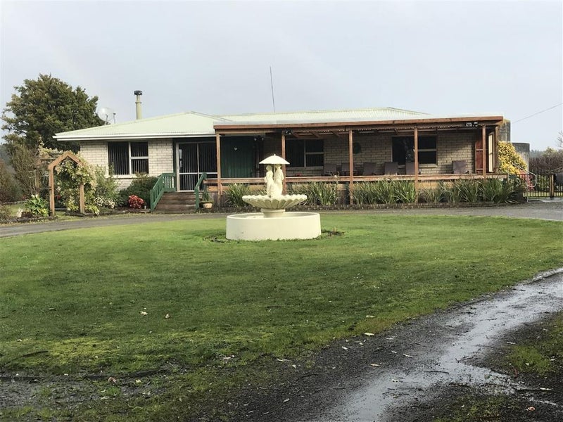 39 Knorp Street, Halcombe, Feilding - Carousel 1