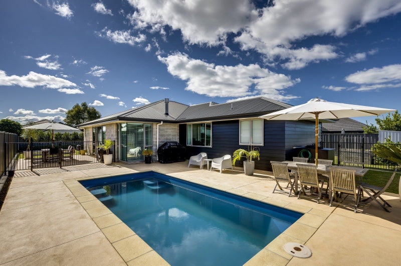 9 Rakaia Way, Poraiti, Napier - Carousel 1