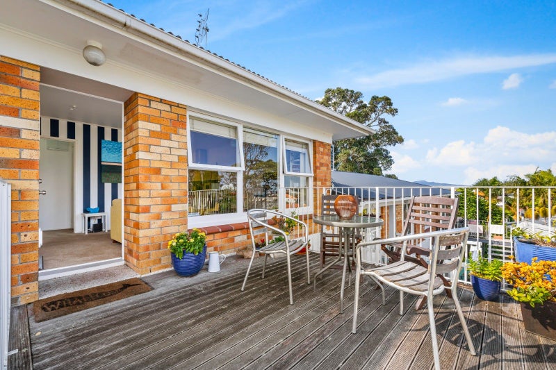 6/16 Church Street, Devonport, Auckland - Carousel 1