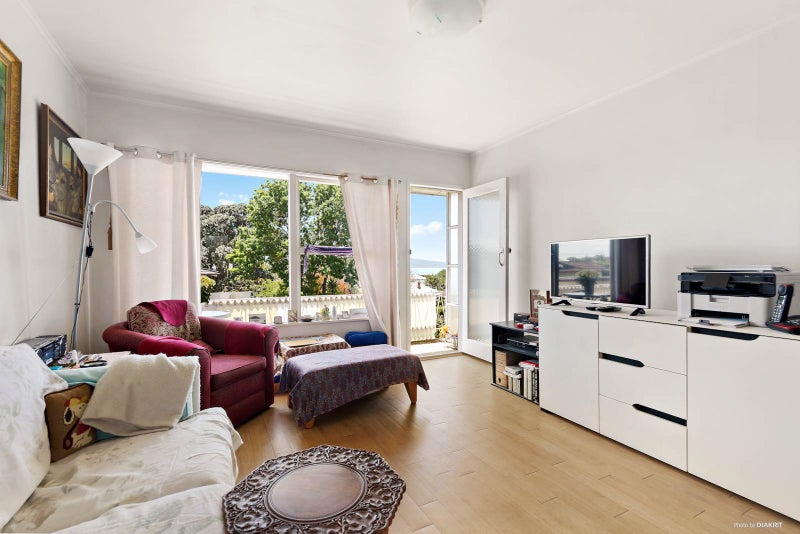 8/38 Vauxhall Road, Devonport, Auckland - Carousel 2