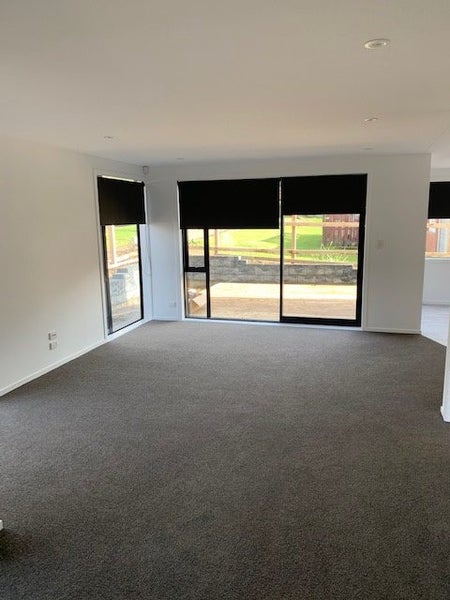 37D Tawhiri Road, One Tree Hill, Auckland - Carousel 2